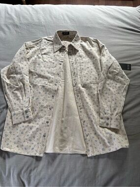 Brunette The Label Cream Button-Up Shirt Jacket with Blue Floral Print (NWT)